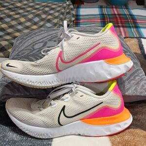 Nike Women's White and Pink Sneakers with Neon Accents